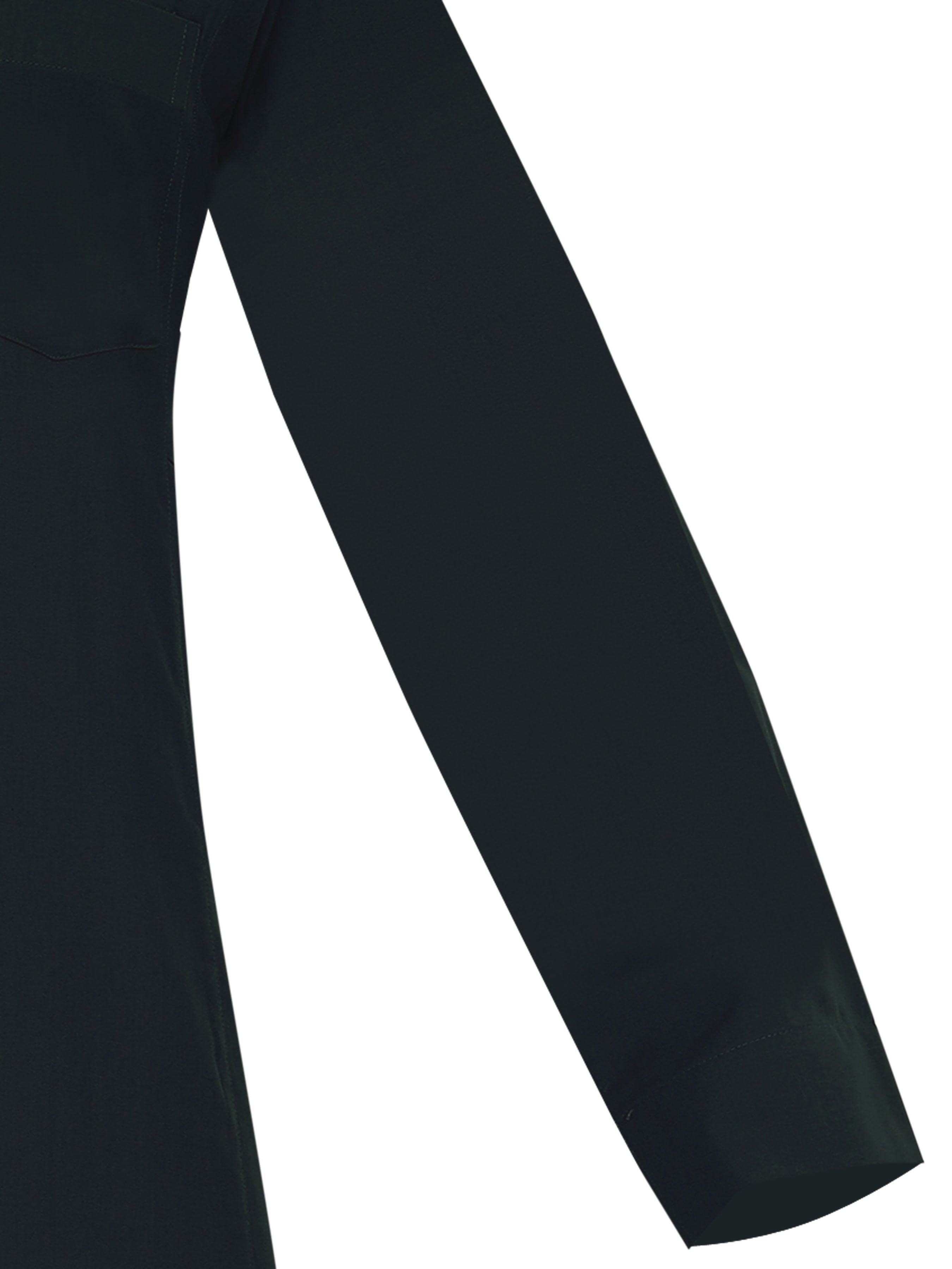 Standard thobes are traditional garments worn by Arabs, known for their distinctive design and comfort.